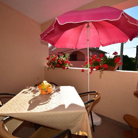 Apartment Smokrovic Starigrad Paklenica Exteriér fotografie