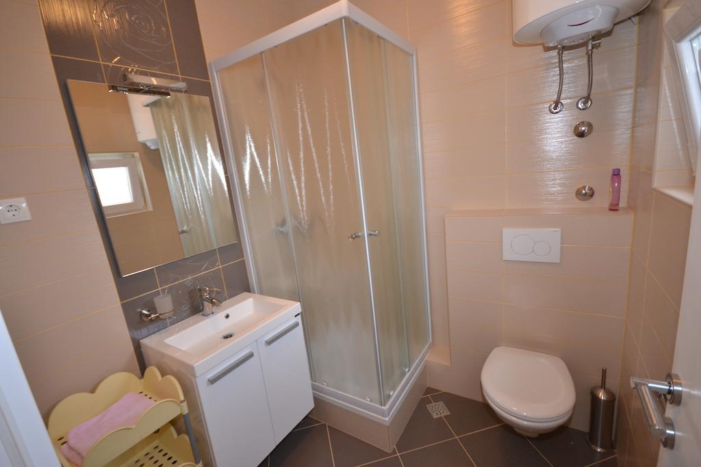 Apartment Smokrovic Starigrad Paklenica Pokoj fotografie