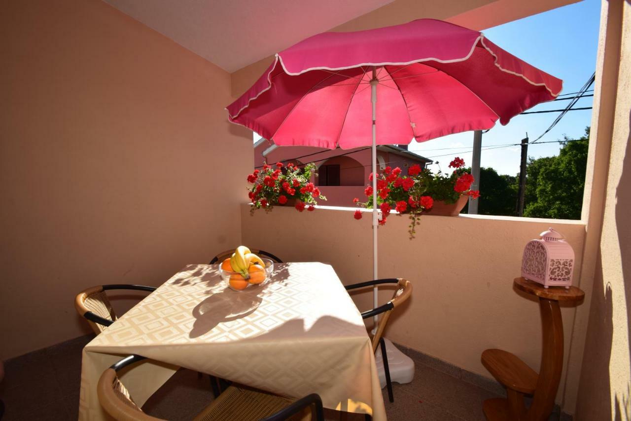 Apartment Smokrovic Starigrad Paklenica Exteriér fotografie