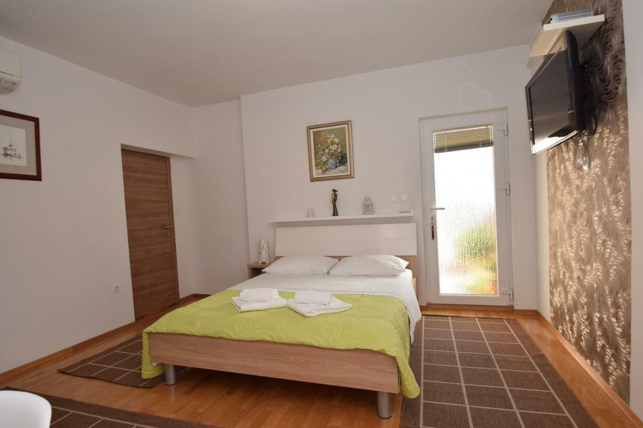 Apartment Smokrovic Starigrad Paklenica Exteriér fotografie